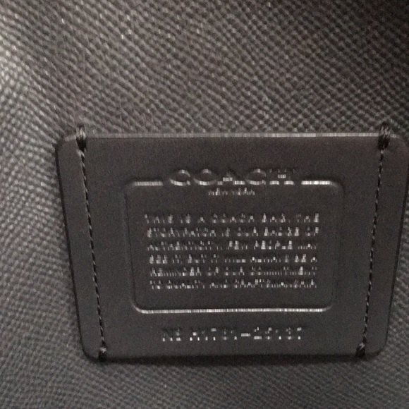 Coach purse in dark purple - Picture 4 of 5